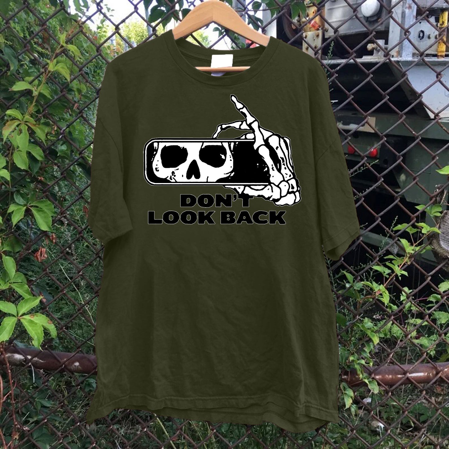 Don't Look Back Tee