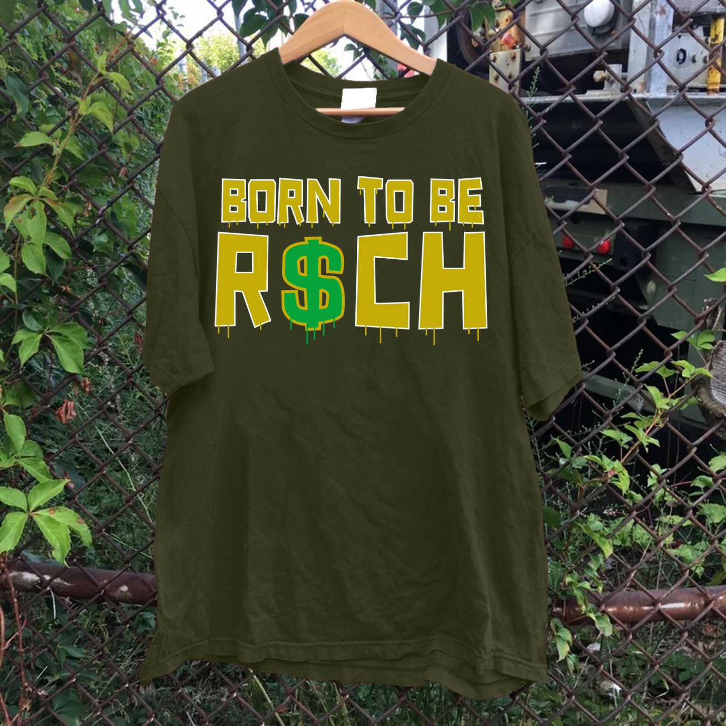 Born To Be Rich Tee